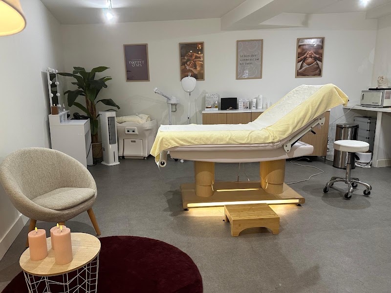 Institut & Spa - La Maison Officielle