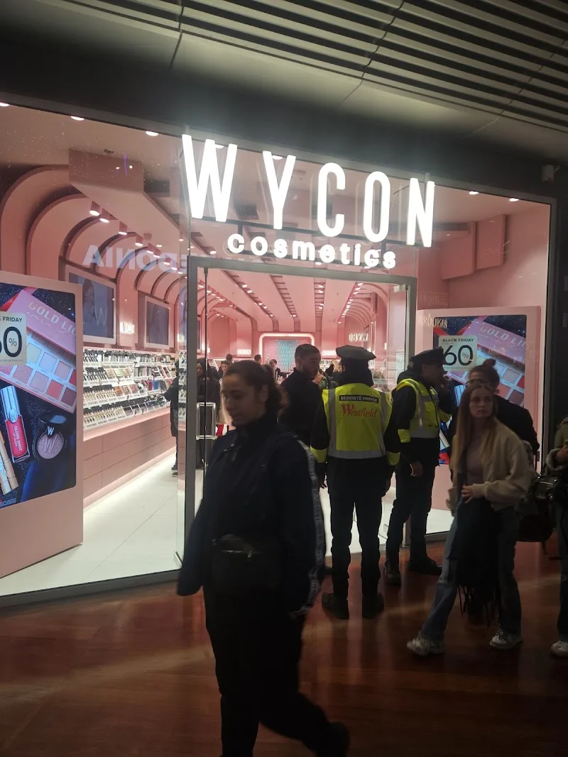 WYCON cosmetics - LILLE CC EURALILLE - Maquillage Lille - Photo de couverture - OneBooking