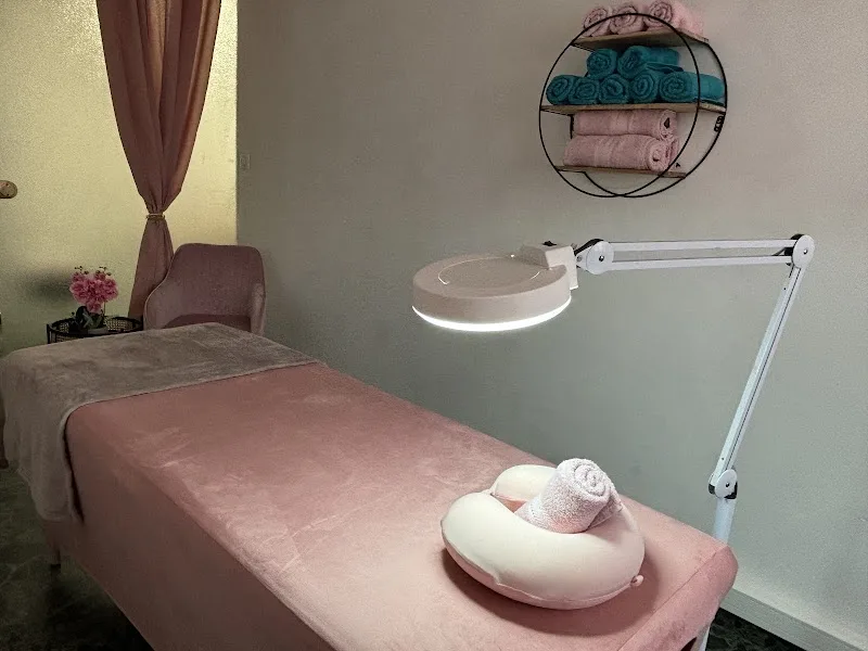 Cannes massage Marie