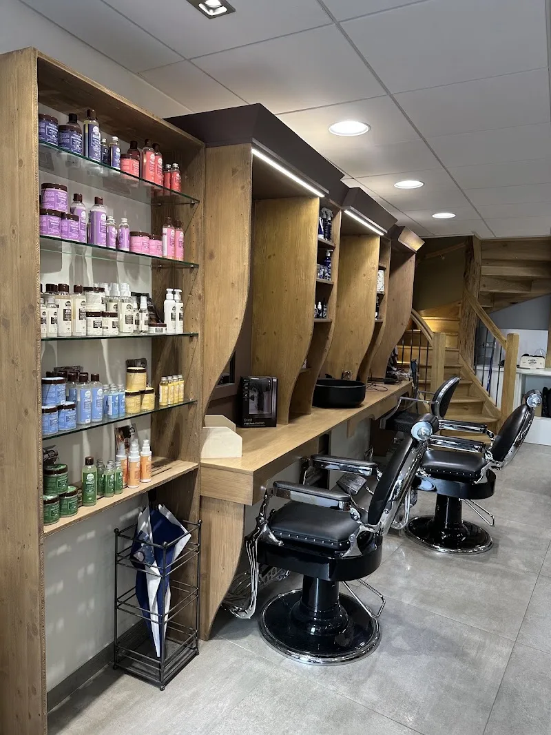 Au Petit Salon
