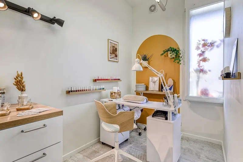 Jk institut lyon : sourcils, rehaussement de cils, extension de cils - Épilation Lyon - Photo de couverture - OneBooking