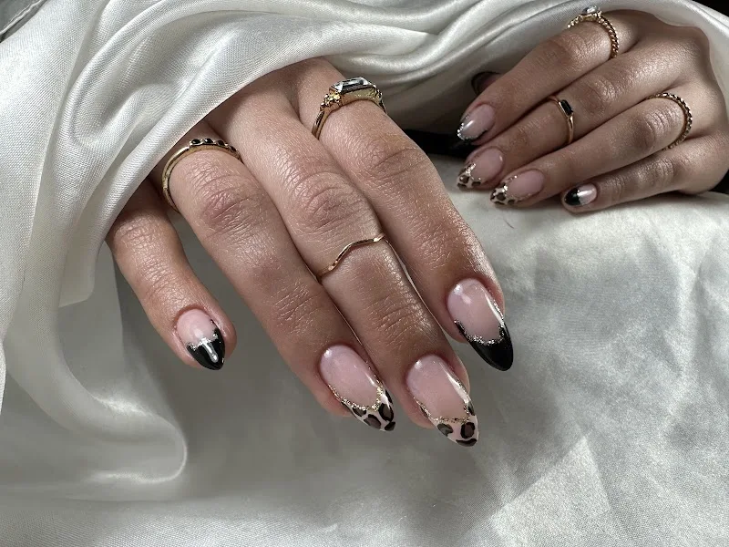 Sky Nails Onglerie Bordeaux