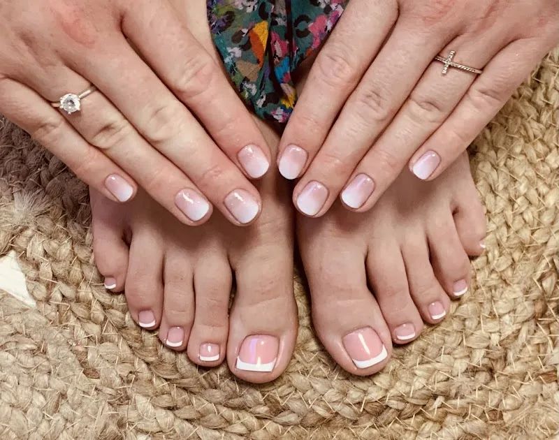 Nail’Star - Onglerie Dijon - Photo de couverture - OneBooking