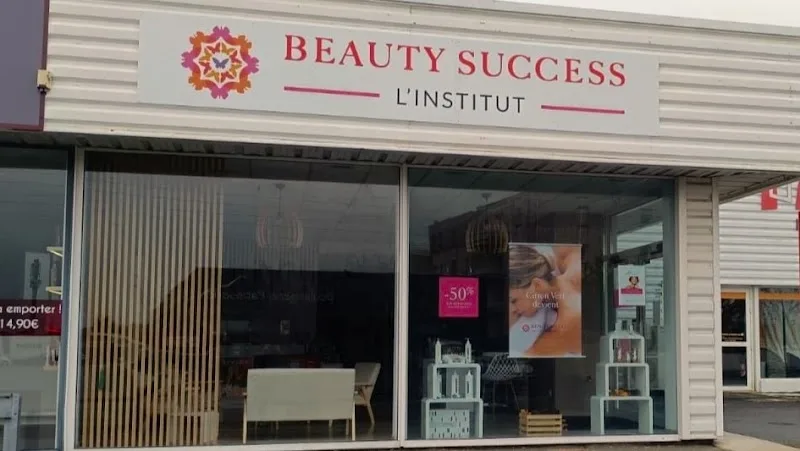 Beauty Success - Institut - Onglerie Poitiers - Photo de couverture - OneBooking