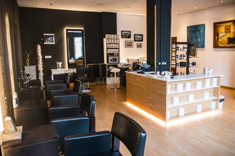 Magenta Peluquería - Coiffure Gijón - Photo de couverture - OneBooking
