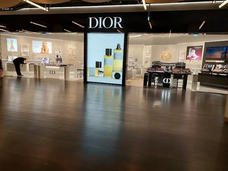 DIOR BEAUTE - LA COLLECTION PRIVÉE LYON PART DIEU - Maquillage Lyon - Photo de couverture - OneBooking