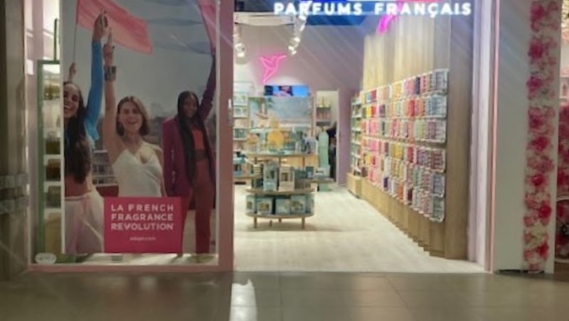 Adopt Parfums
