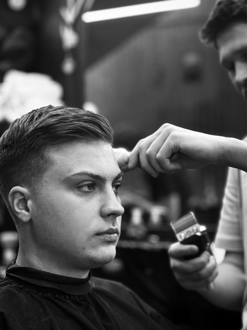HOUSE barbershop - Coiffure Kiev - Photo de couverture - OneBooking