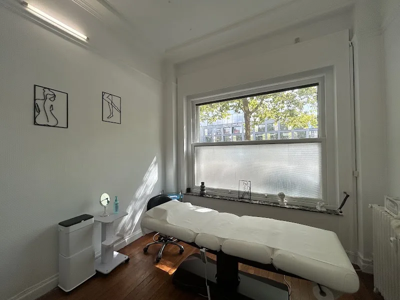 Électrolyse Lille center- épilation laser- Hydrafacial- électrolyse