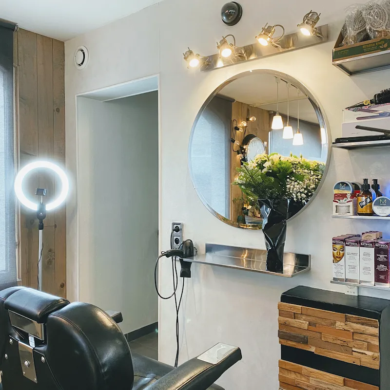 Secrets D'Artiste - Coiffure Amiens - Photo de couverture - OneBooking