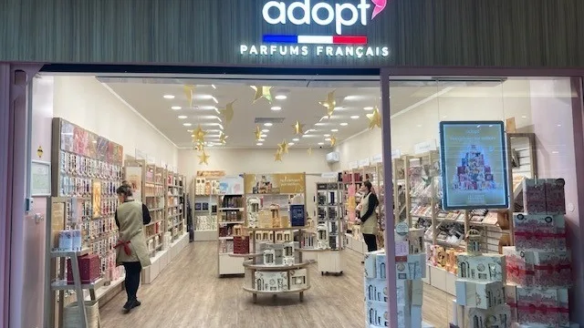 Adopt Parfums - Maquillage Le Mans - Photo de couverture - OneBooking