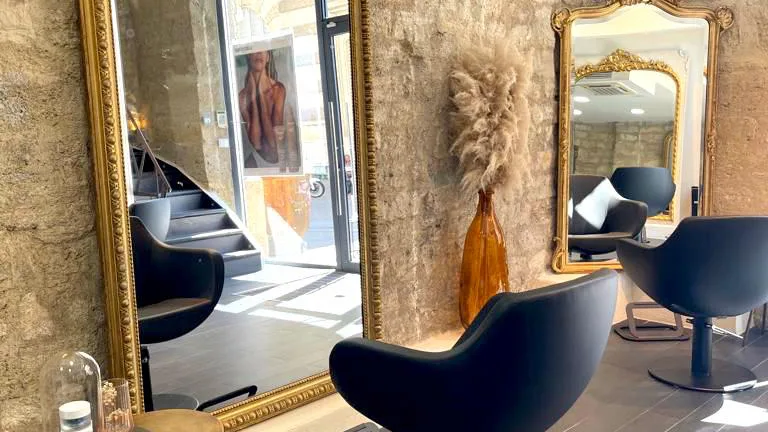 Art'Comedia - Coiffeur Femme Montpellier - Coiffure Montpellier - Photo de couverture - OneBooking