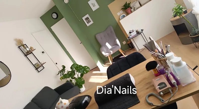 Dia'Nails