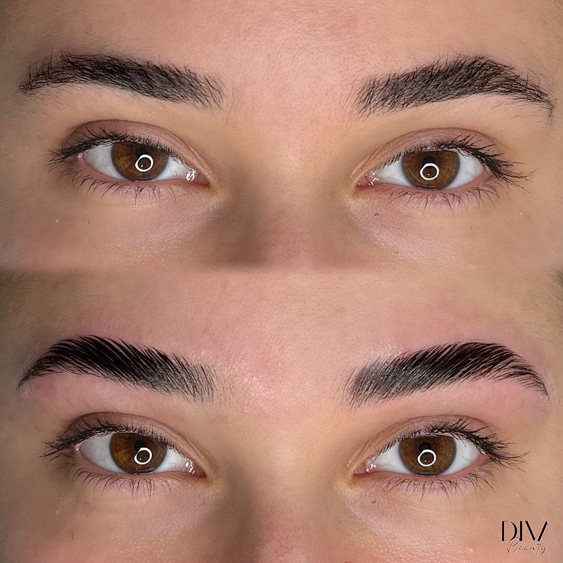 𝐃𝐈𝐕𝐀 𝐁𝐄𝐀𝐔𝐓𝐘 - Sourcils & cils Nantes - Photo de couverture - OneBooking