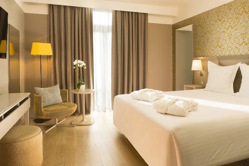 Hôtel Oceania Le Jura Dijon - Spa Dijon - Photo de couverture - OneBooking