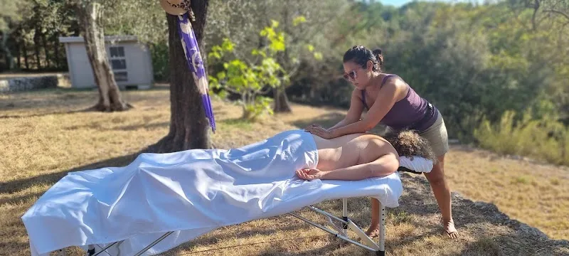 Chantraine Isabelle Massages à domicile et en entreprise