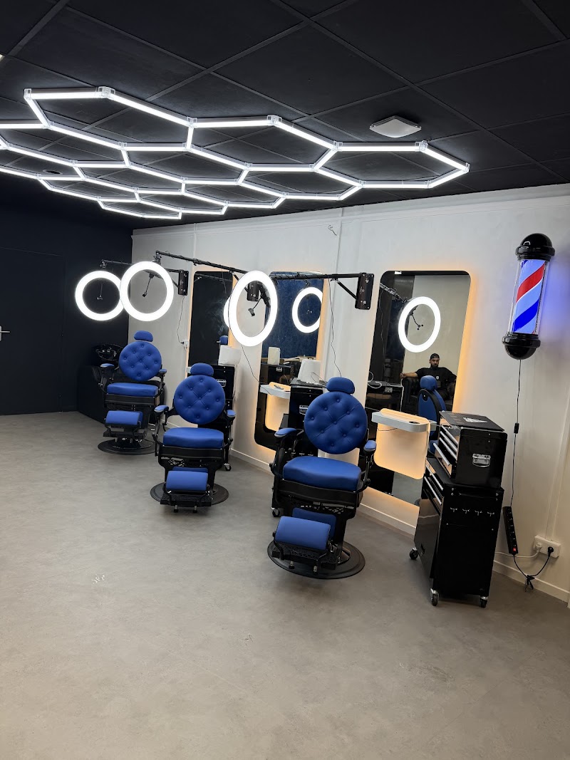 O’BLOC BARBERSHOP JEAN MOULIN