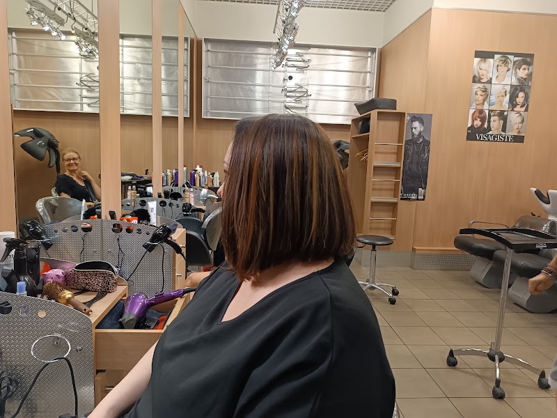 Coiffeur galerie hyper u Manosque