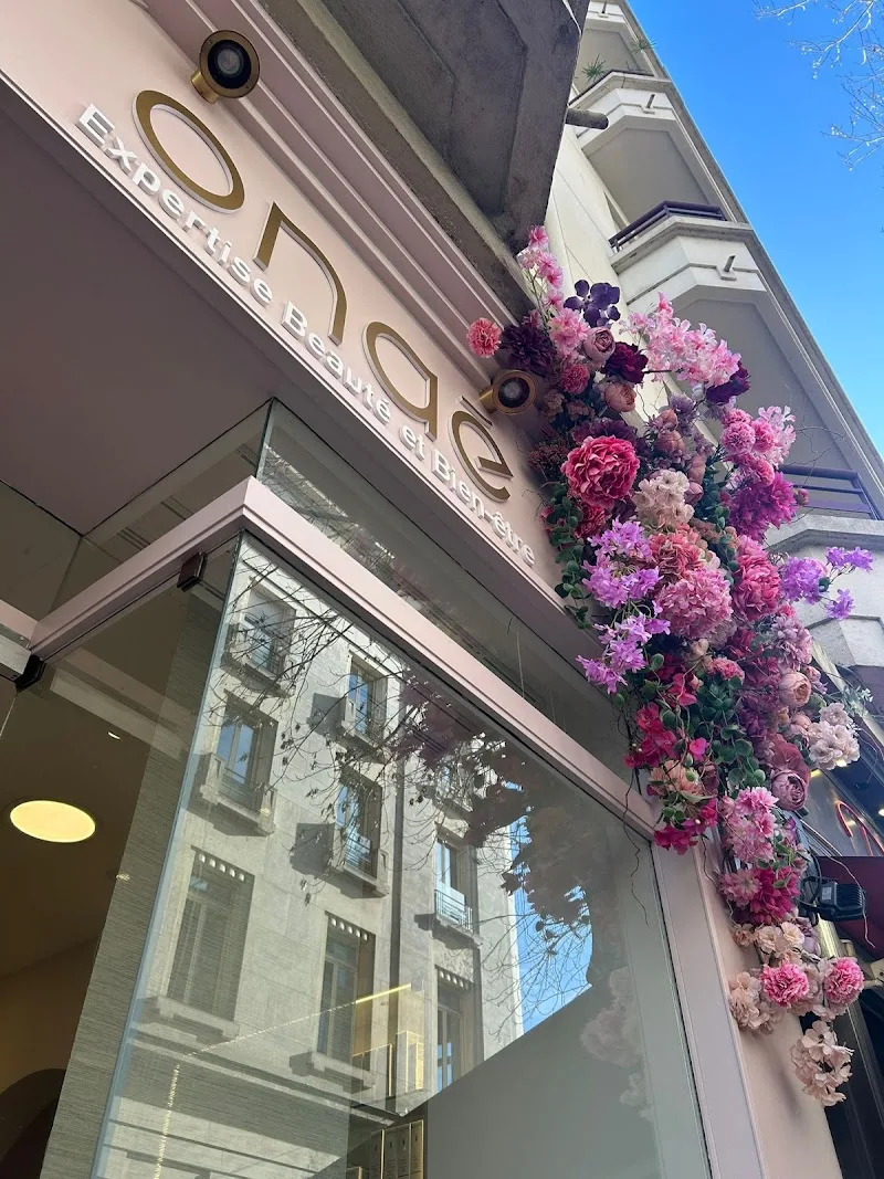 Onaé-Institut de beauté - Onglerie Rennes - Photo de couverture - OneBooking