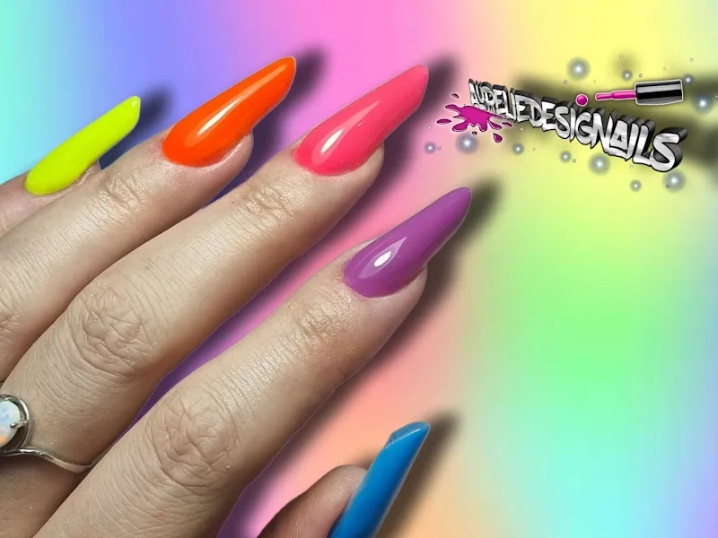 AURELIE DESIGNAILS - Onglerie Grenoble - Photo de couverture - OneBooking