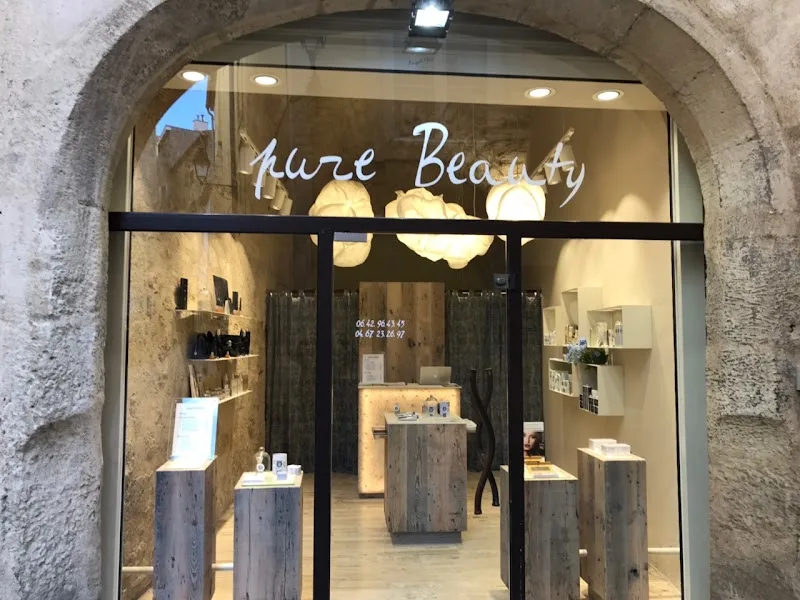 PURE BEAUTY Institut de beauté
