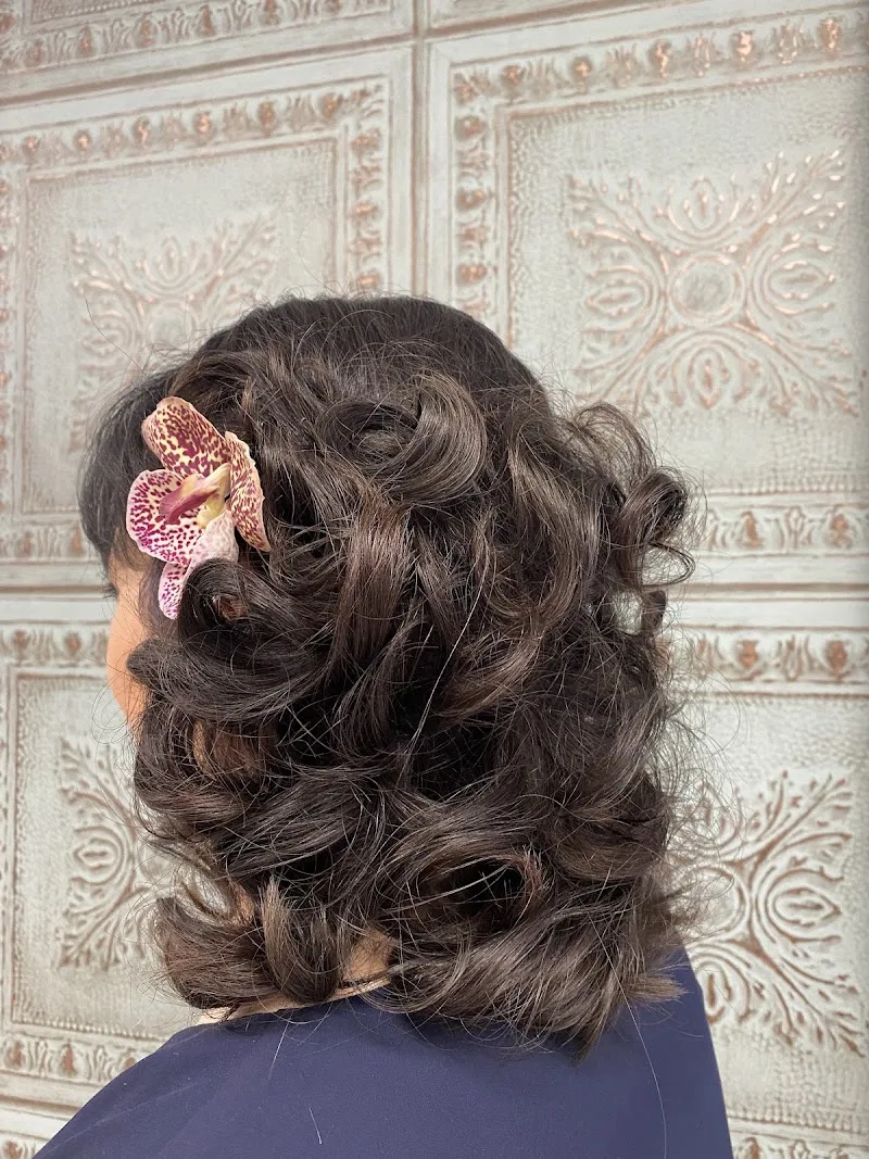 BIO-logiccoiffure - Coiffure Angers - Photo de couverture - OneBooking