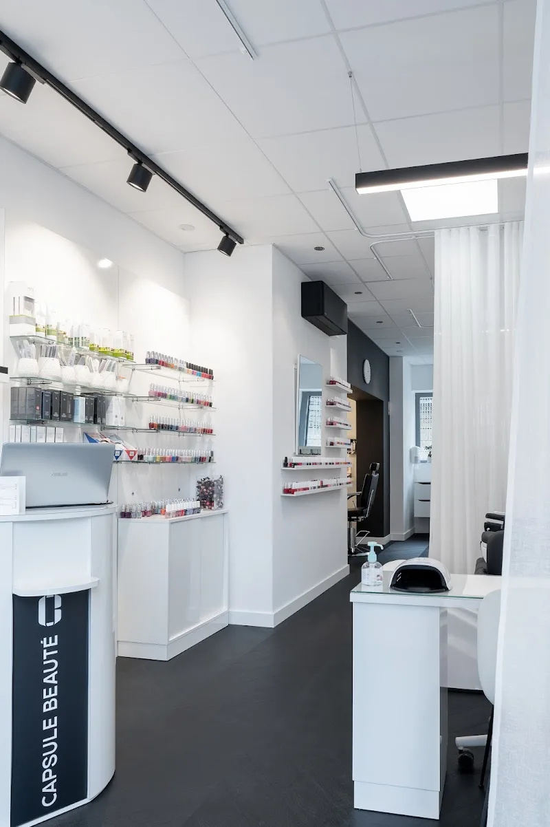 Capsule Beauté - Onglerie Rennes - Photo de couverture - OneBooking