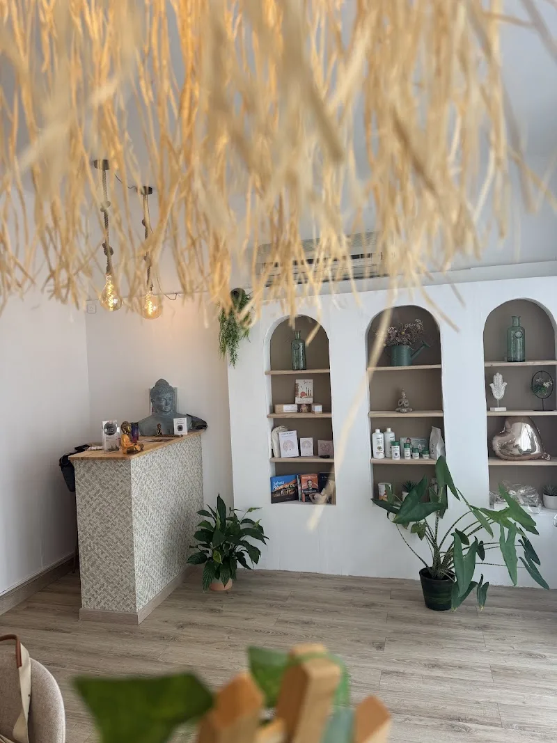 Beauty N Tea - Onglerie Perpignan - Photo de couverture - OneBooking