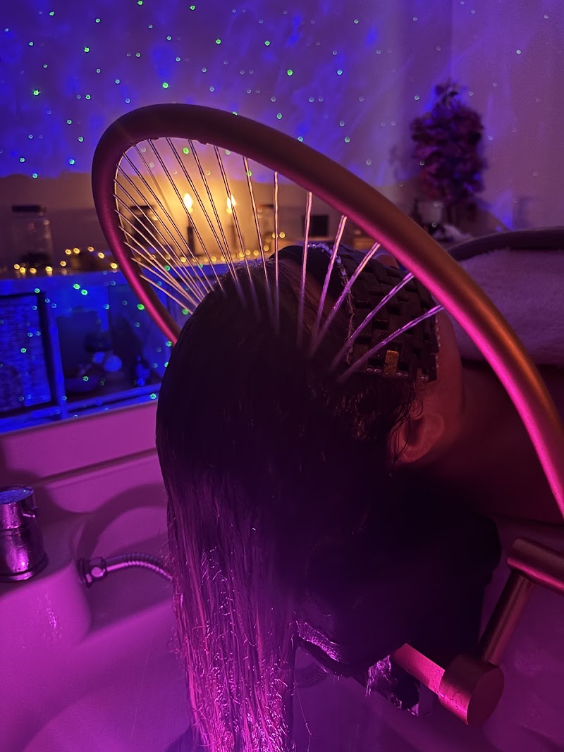 NAWA HeadSpa