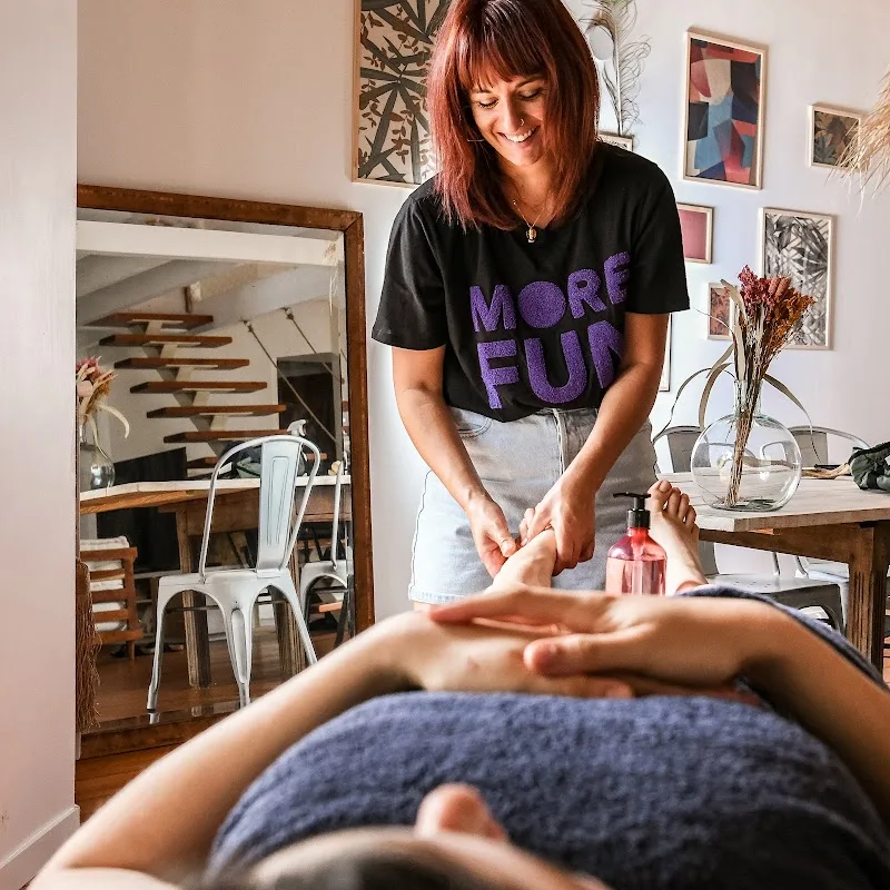 Odrey D | Praticienne Renata França, Reflexologue & massage Bien être - Massage Bayonne - OneBooking