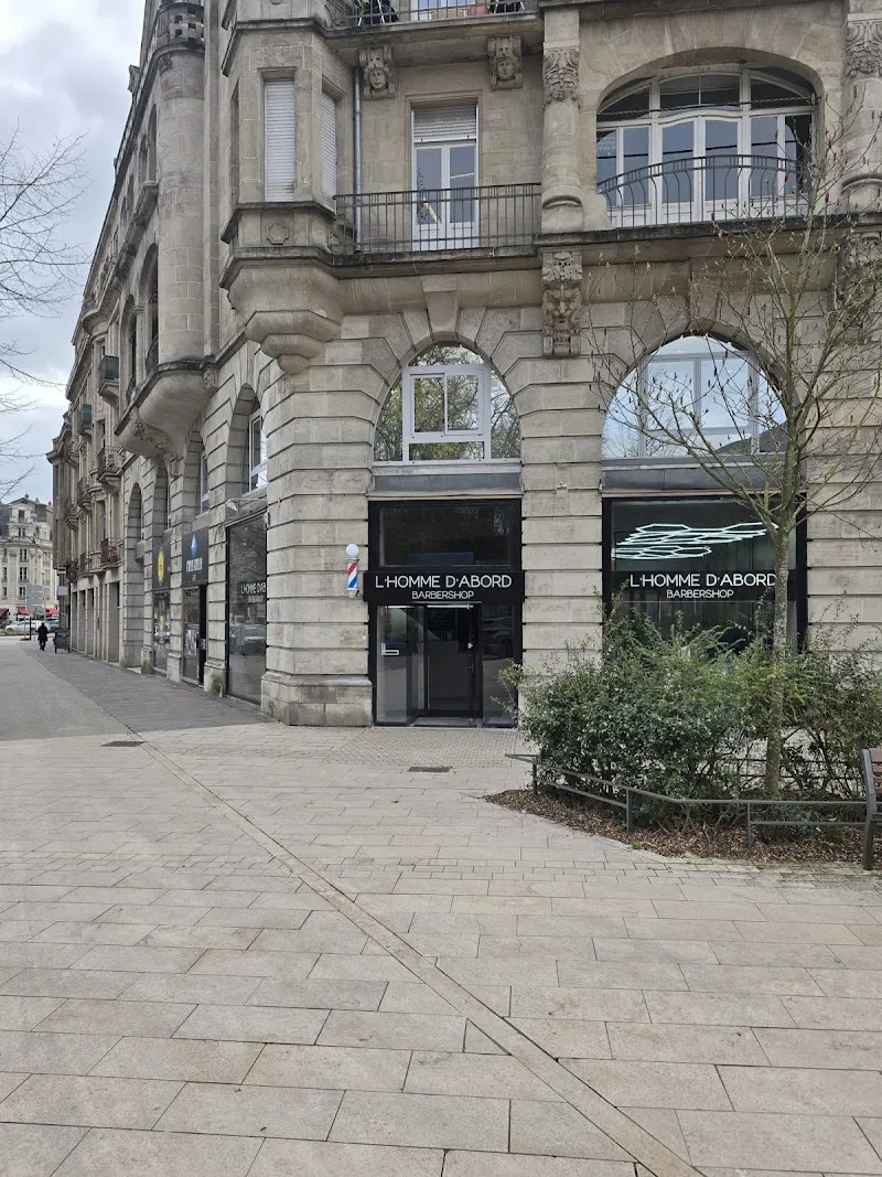 L’Homme D’abord II - BARBERSHOP - Metz
