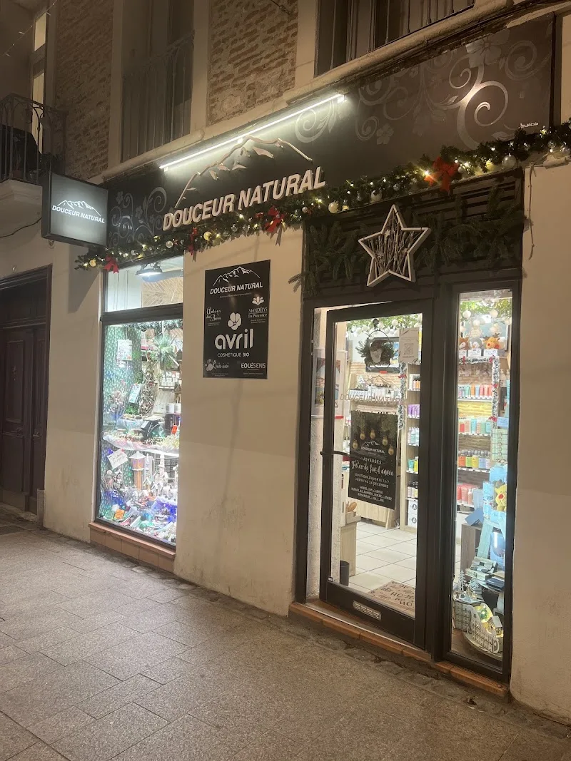 Douceur Natural - Maquillage Perpignan - Photo de couverture - OneBooking