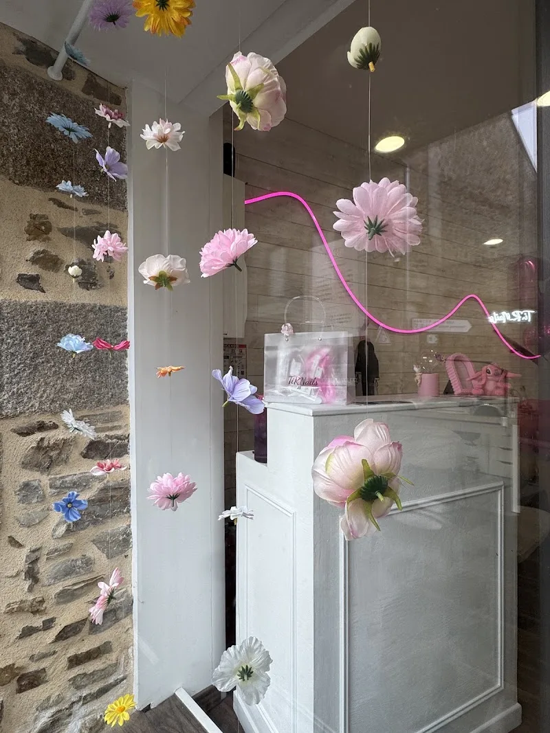 Tir Nails - Onglerie Fougères - Photo de couverture - OneBooking