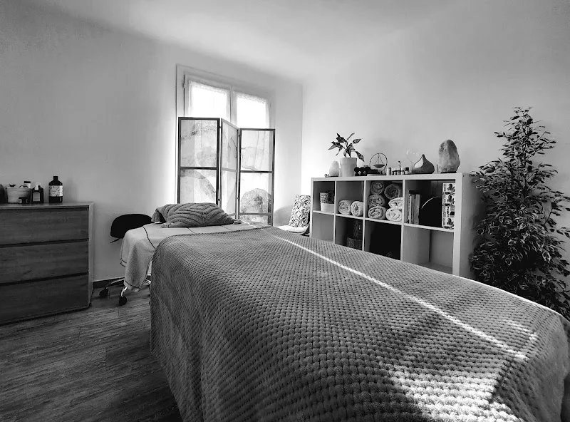 ACKROYD Kristina, Massage au cabinet/à domicile ou en entreprise, Massage sportif, Massage des tissu profond à Manosque