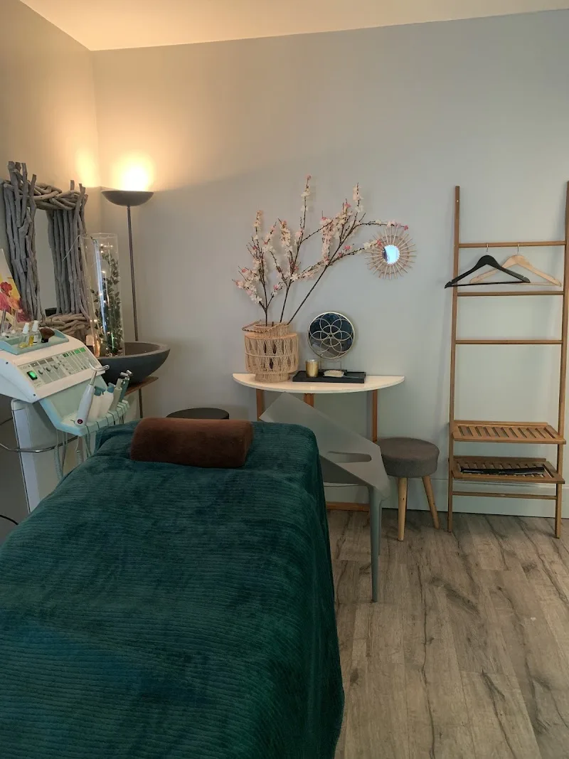Source De Beaute - Épilation Reims - Photo de couverture - OneBooking