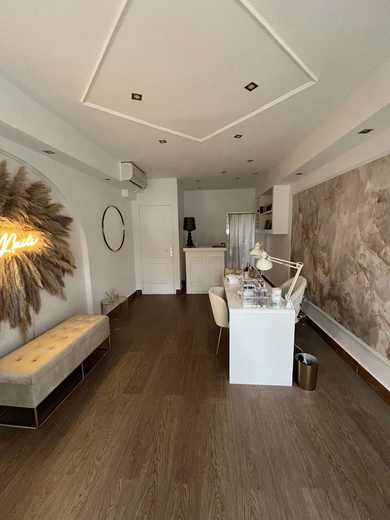 Mg nails and beauty - Onglerie Bastia - Photo de couverture - OneBooking