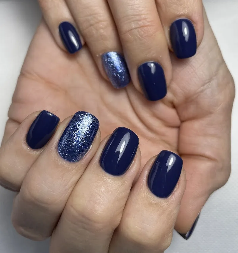 RUBIS SUR L'ONGLE