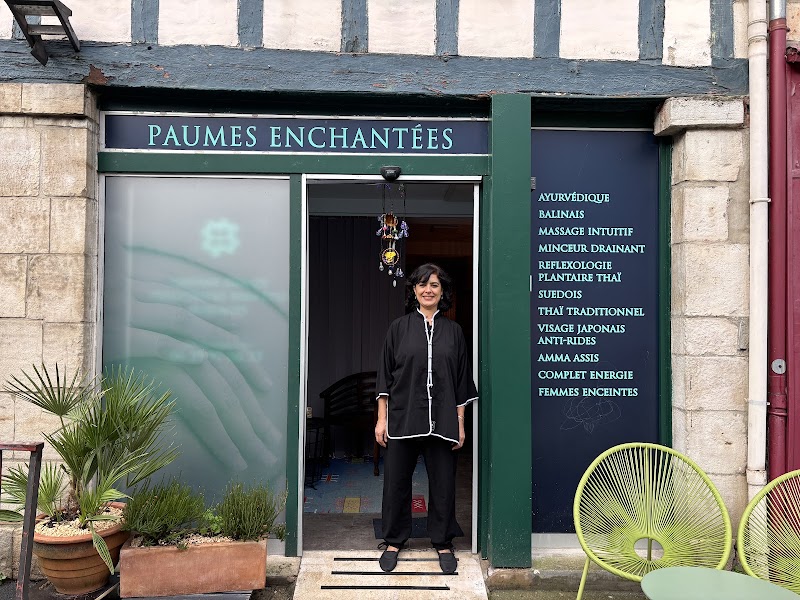 Paumes enchantées massages bien-être
