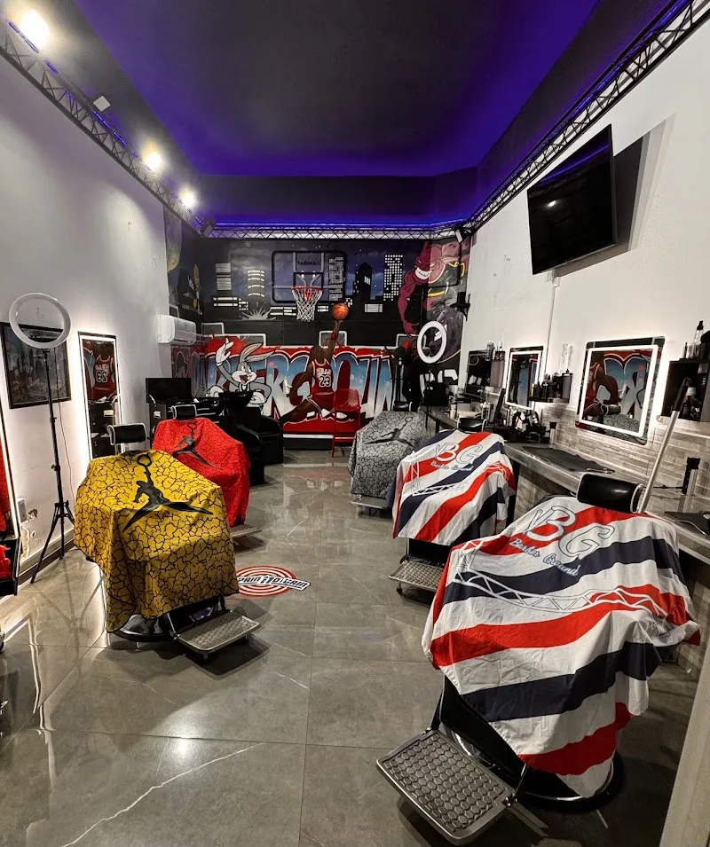 Barber Ground - Barbier Lyon - Photo de couverture - OneBooking