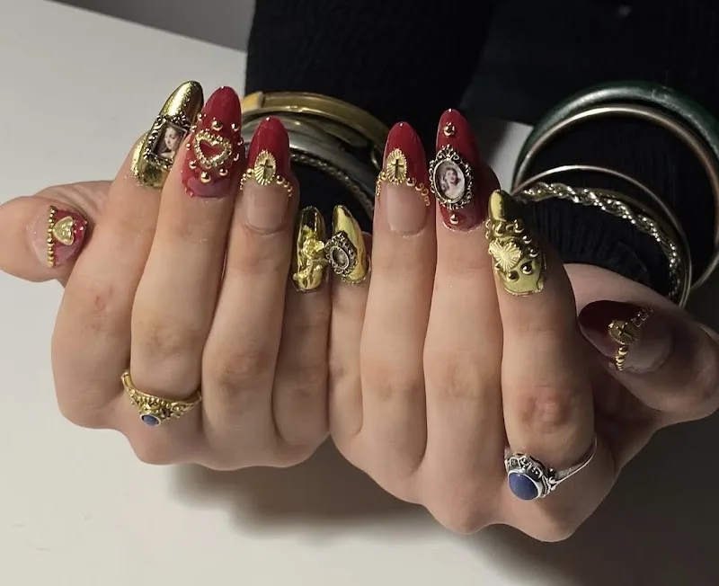 Angel x Nails (Bee Artist studio)