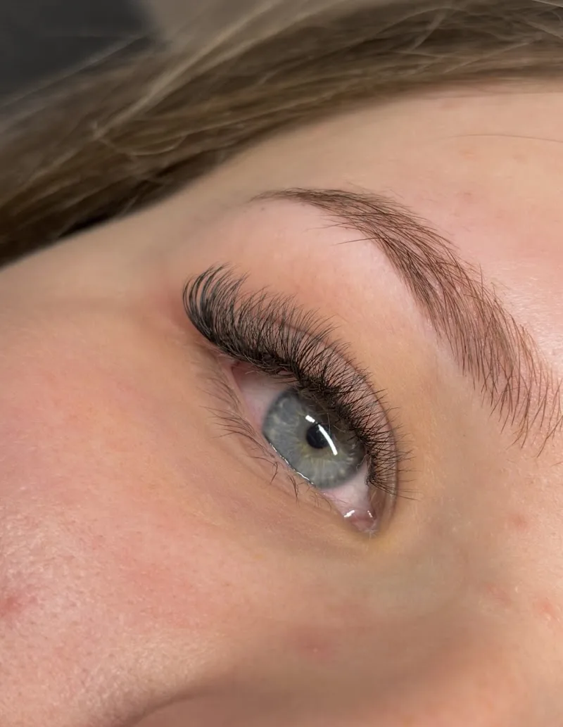 LASHADDICT - EXTENSION DE CILS - BROWLIFT - LASHLIFT COREEN - PARIS - 17EME