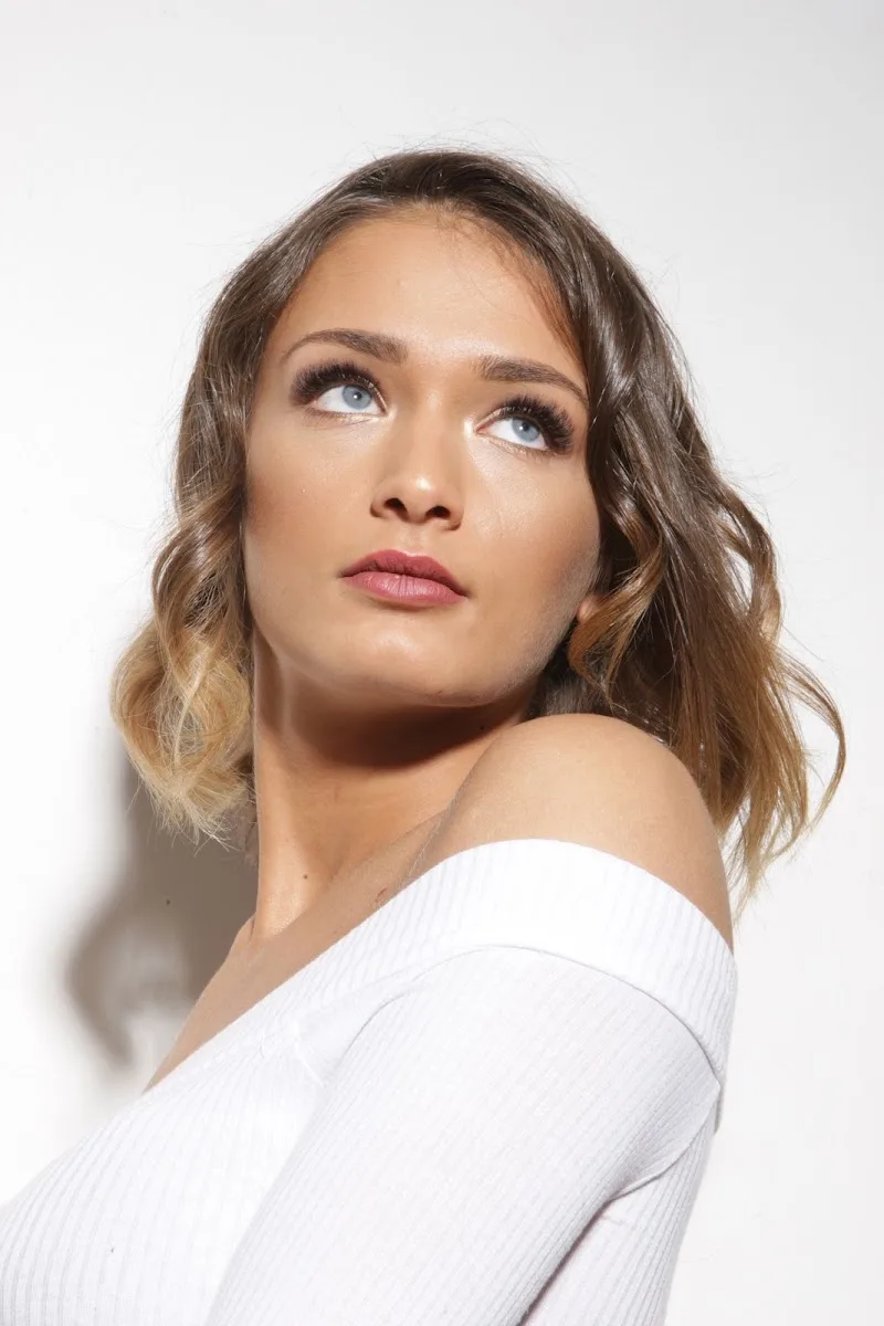 Charlys Cils - Expert en extensions de cils - Sourcils & cils Paris - Photo de couverture - OneBooking