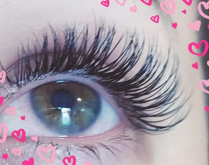 Extensions de cils Bordeaux - Maquilleuse hairstyliste -Nouvelle Aquitaine (33150 Cenon)
