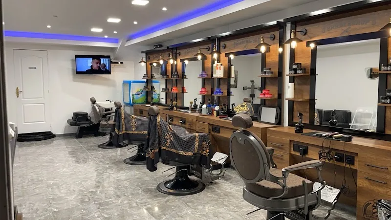 34th Barberstreet Salon De Coiffure Homme - Coiffure Béziers - Photo de couverture - OneBooking