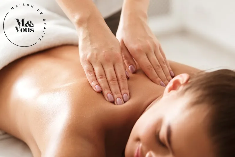 M&Vous Maison de Beauté - Onglerie Orléans - Photo de couverture - OneBooking