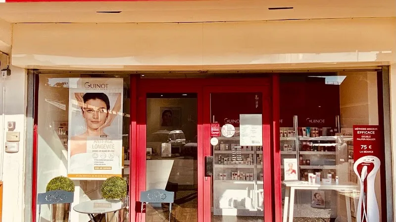 Institut Annick Esthétique - Onglerie Ajaccio - Photo de couverture - OneBooking