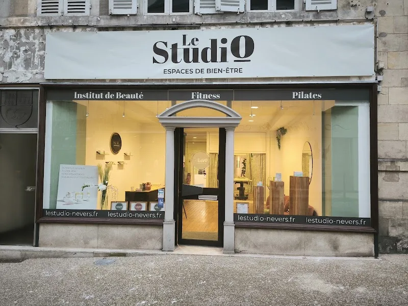 Le StudiO - Espaces de Bien-être - Onglerie Nevers - Photo de couverture - OneBooking