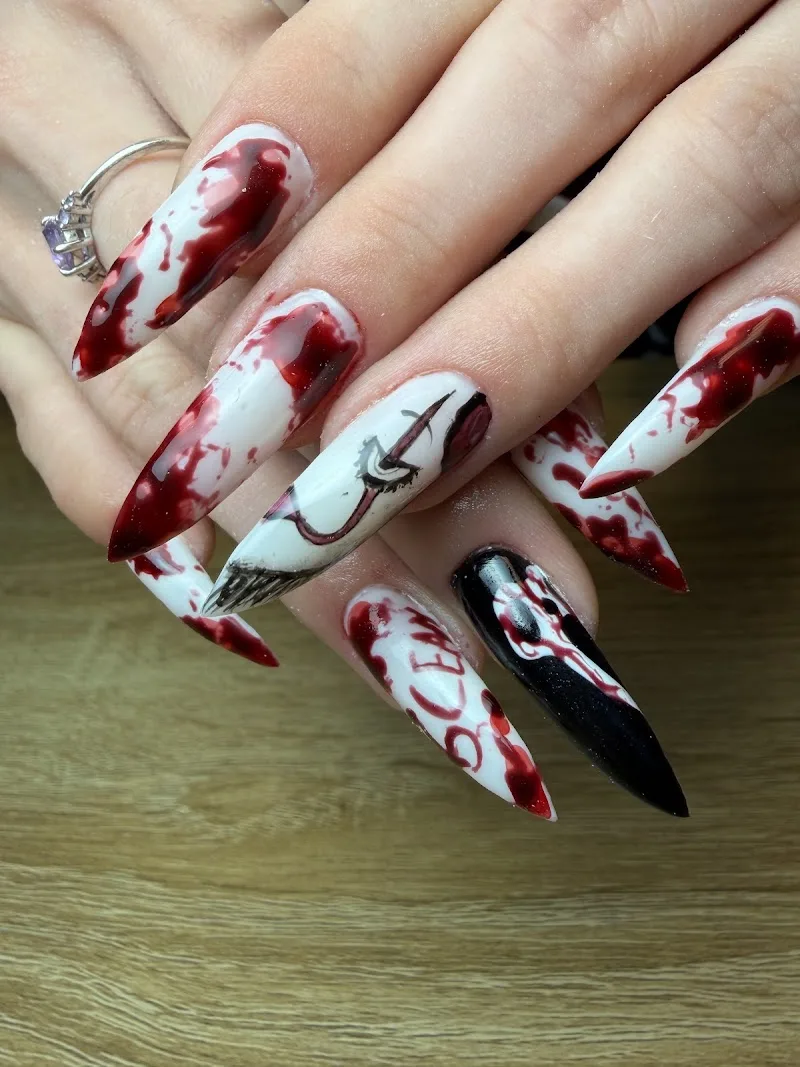 Prothésiste ongulaire - NailsGre by Lud - Onglerie Grenoble - Photo de couverture - OneBooking