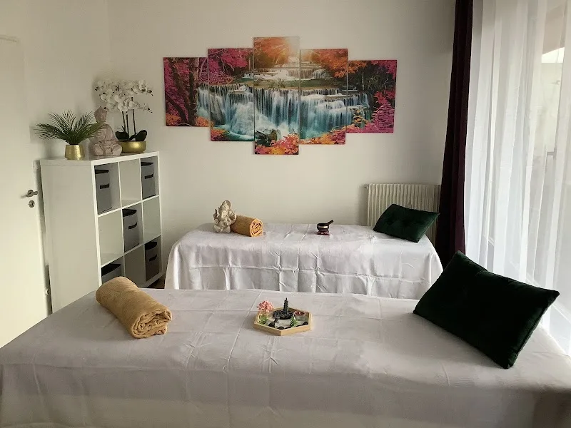 Institut Nova Essência - Zuraia - Esthéticienne - Masseuse Bien-Être - Prothésiste Ongulaire - Onglerie Dijon - Photo de couverture - OneBooking
