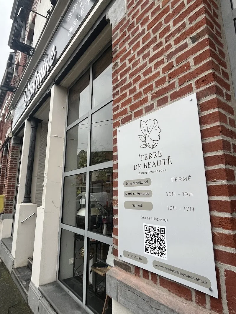 Terre de Beauté - Sourcils & cils Lille - Photo de couverture - OneBooking